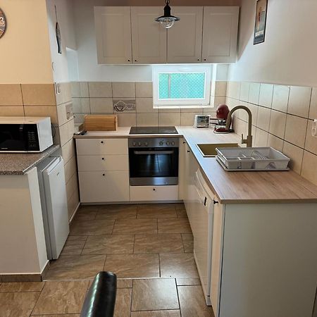 Borsi Apartman Balatonalmádi Exterior foto