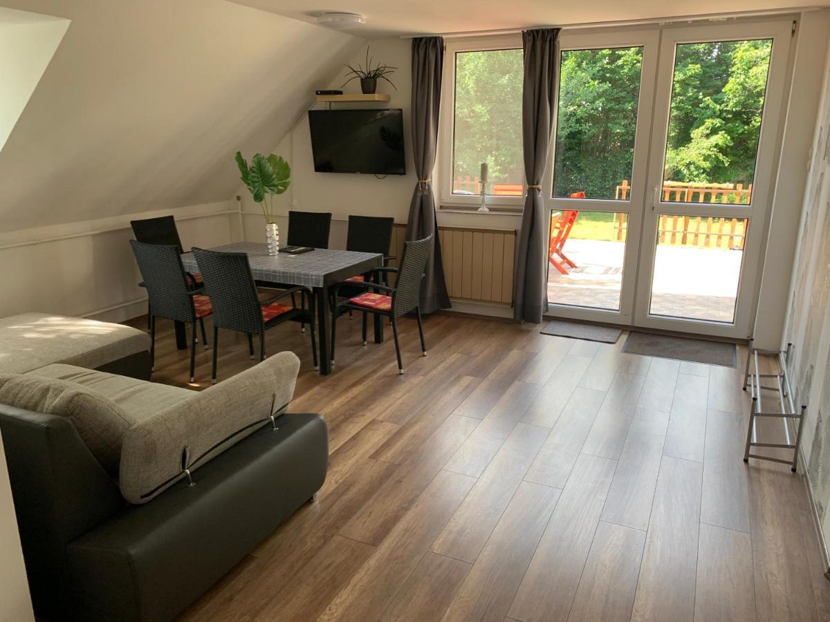 Borsi Apartman Balatonalmádi Exterior foto